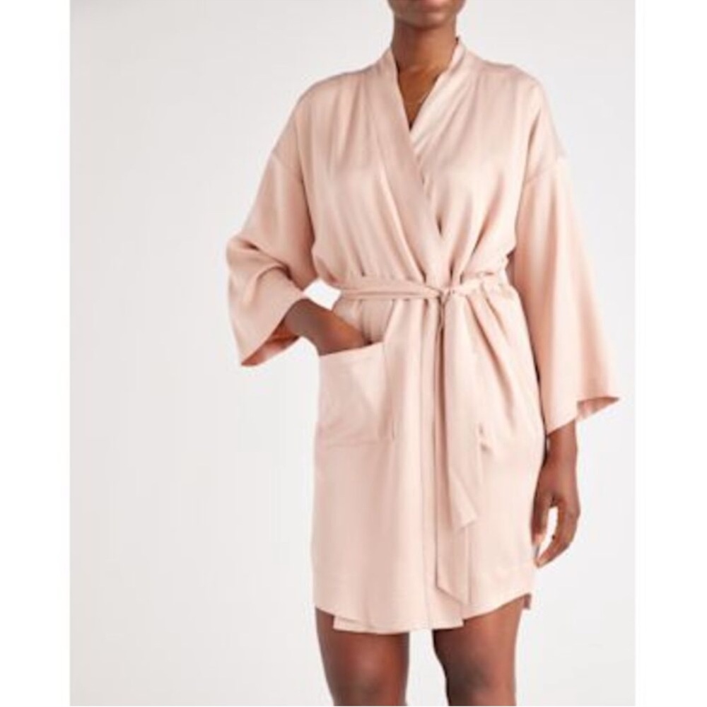 Quince Women 100% Washable Silk Robe in Toasted Almond Size S